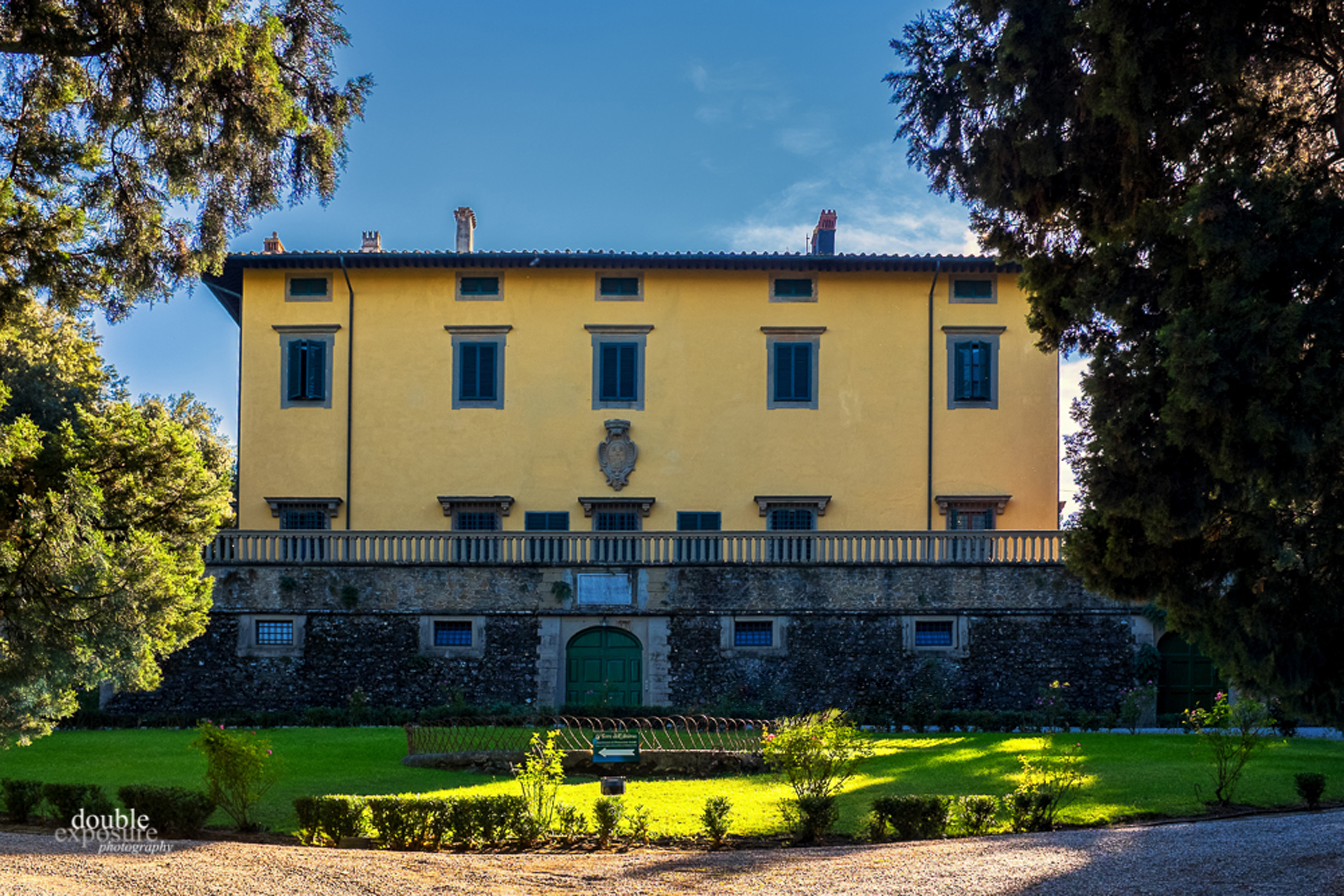 villa pandolfini estate near florence